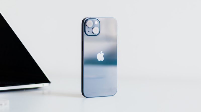 iPhone 13 blue