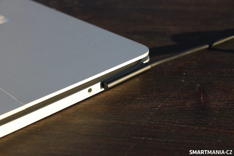 Surface Laptop Studio 09