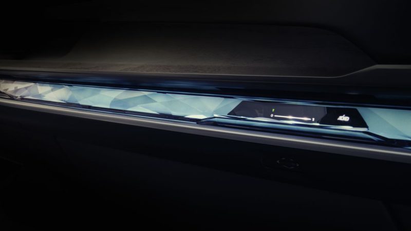 bmw i7 02