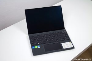 Asus ZenBook UX5400E 02