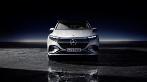 Mercedes benz eqs suv 14