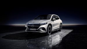 Mercedes benz eqs suv 16