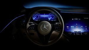 Mercedes benz eqs suv 17