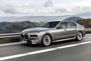 P90458208 2022 BMW i7