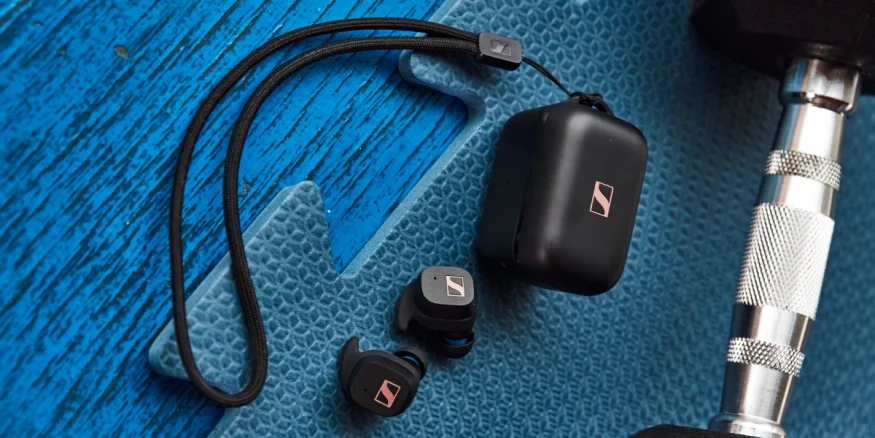 Sennheiser SPORT True Wireless Earbuds Lifestyle 2 Sennheiser SPORT True Wireless Earbuds Lifestyle 2