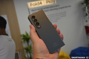 Samsung Galaxy Z Fold 4 12