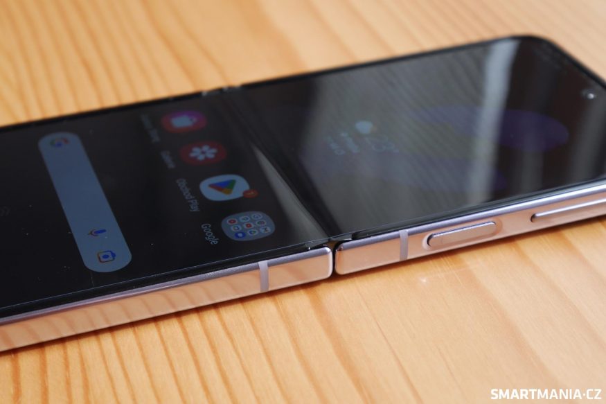 samsung galaxy z flip 4 dojmy 05