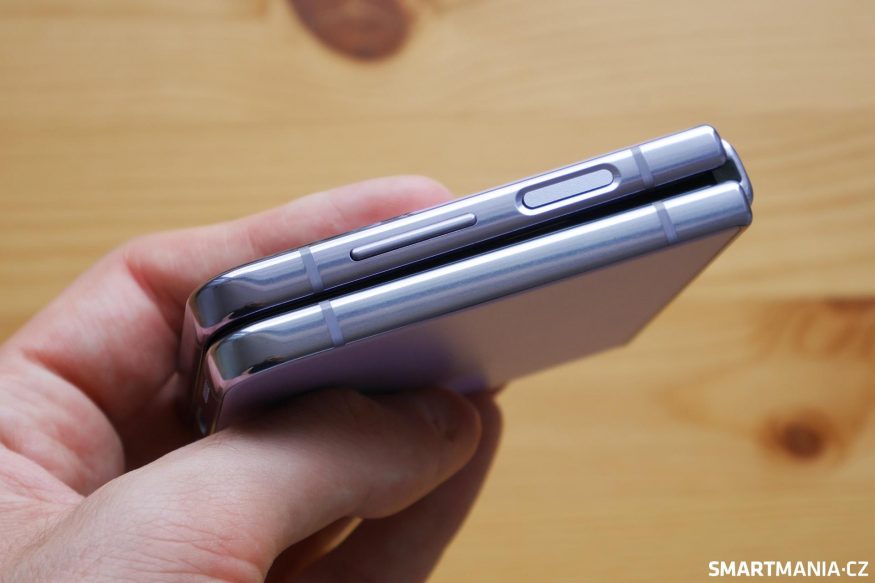 samsung galaxy z flip 4 recenze obr09