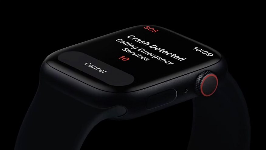 Apple Watch Series 8 detekce narazu
