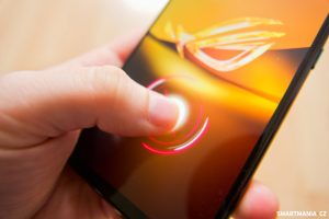 Asus ROG Phone 6D Ultimate 9