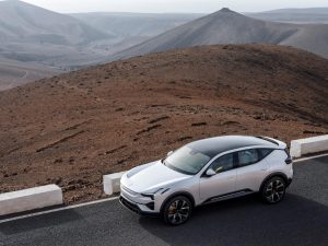 660435 20221012 Polestar 3
