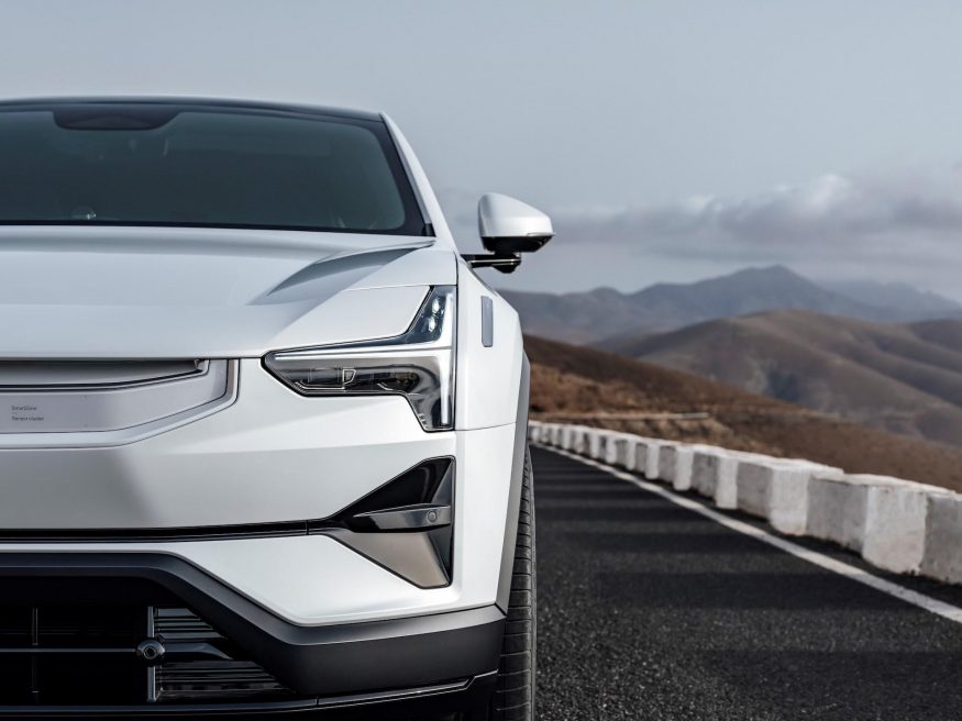660437 20221012 Polestar 3