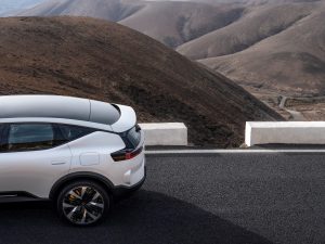 660446 20221012 Polestar 3