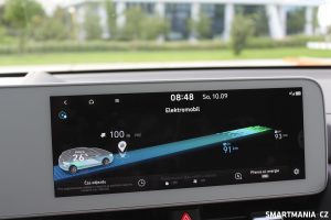 Hyundai Ioniq 25