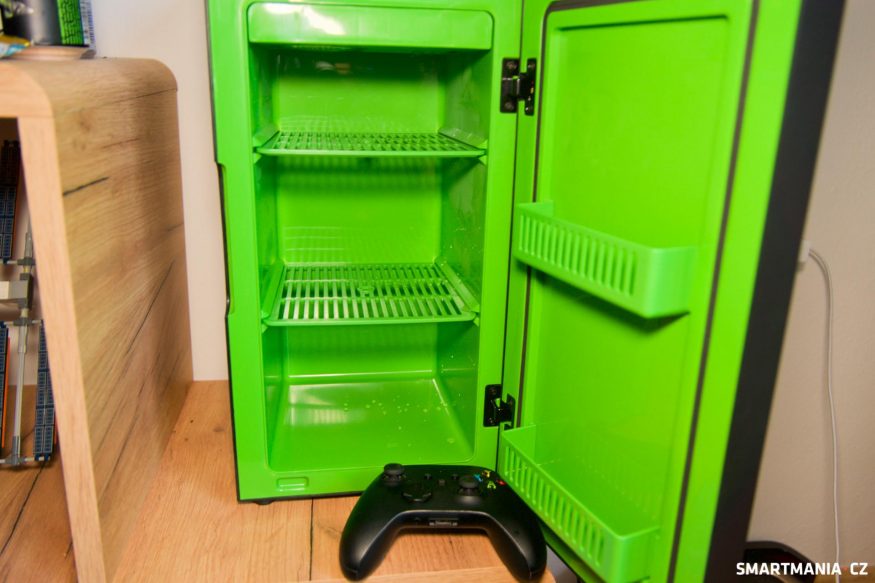 Xbox mini fridge 13