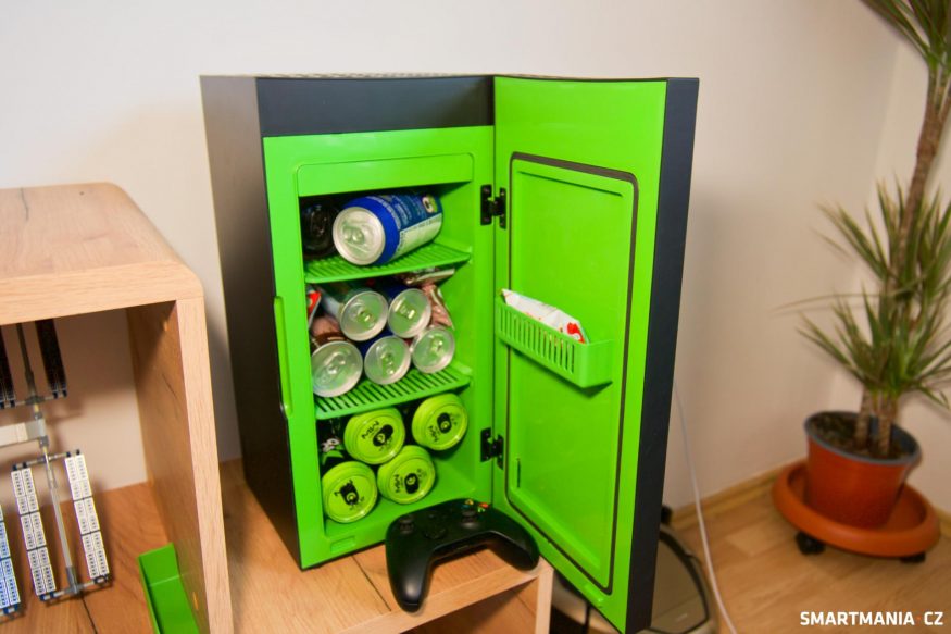 Xbox mini fridge 7 Xbox mini fridge 7