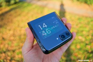 Motorola Razr 2022 12