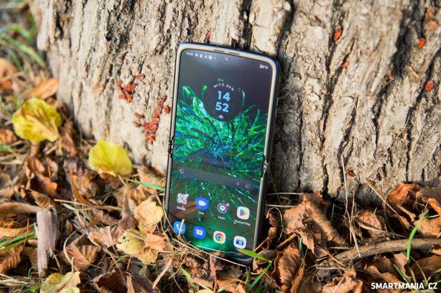 Motorola Razr 2022 28