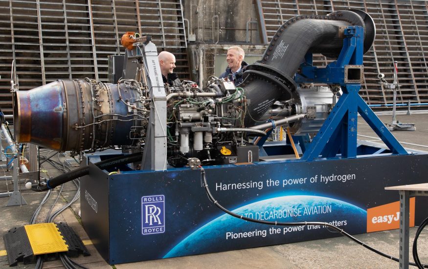 Rolls Royce AE 2100 A Hydrogen Test at Boscombe Down2