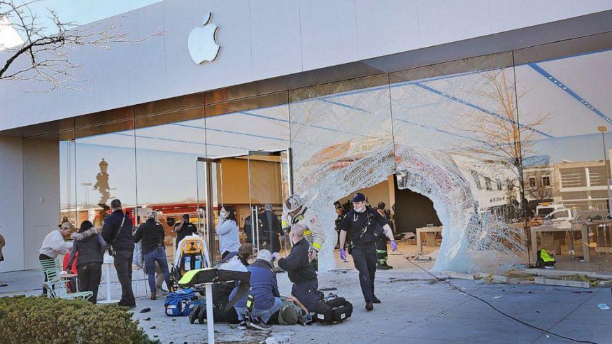 apple store hingham crash 2