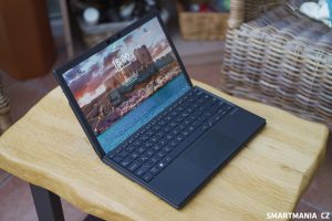 Asus Zenbook 17 Fold OLED 004