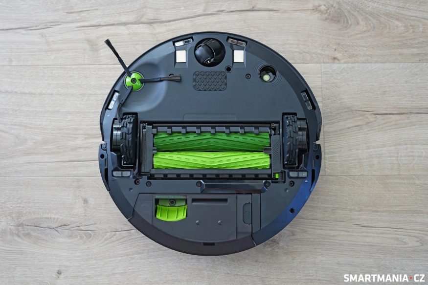 iRobot Roomba Combo j7plus 21