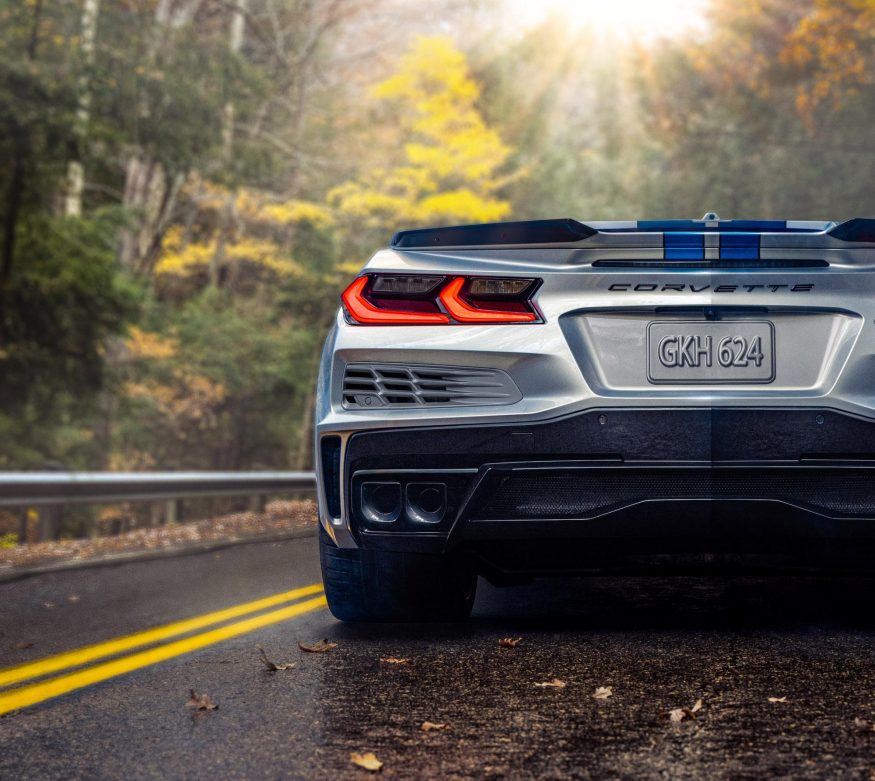 2024 chevrolet corvette e ray 3lz 008