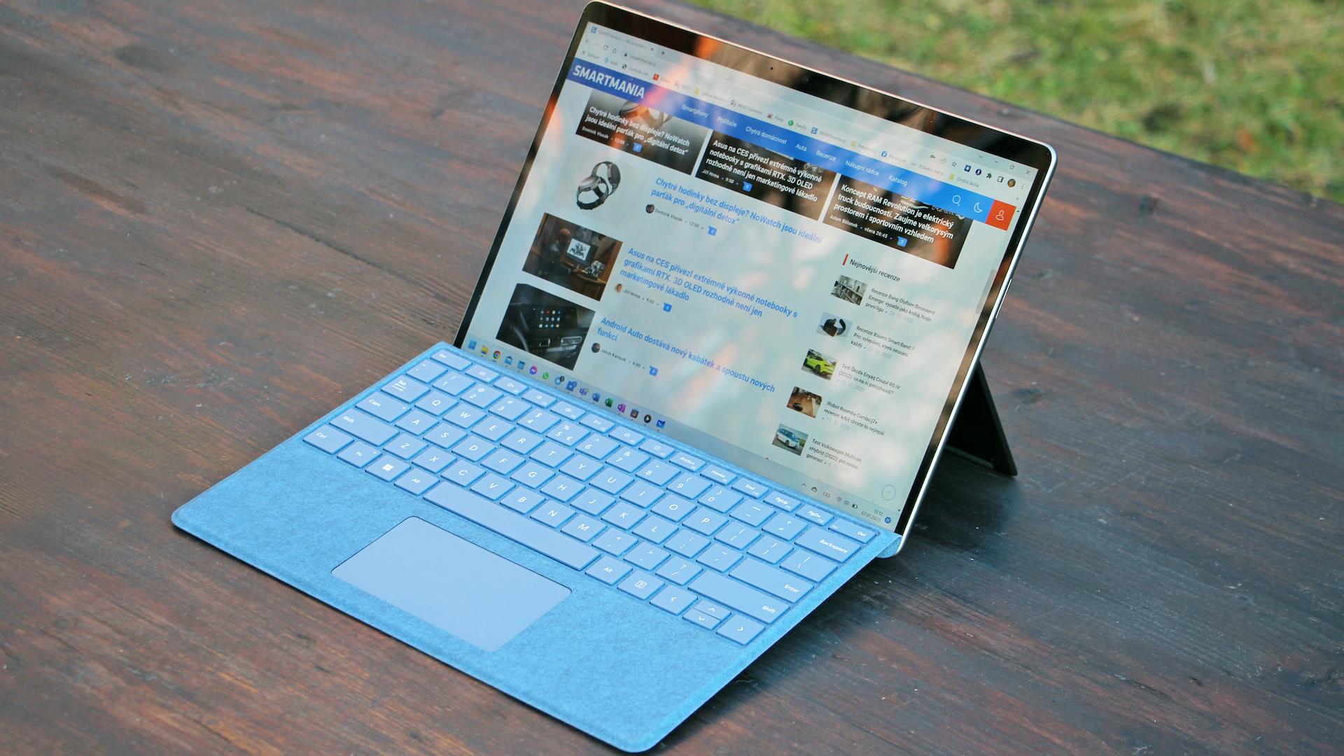 Surface Pro 9 2022 recenze