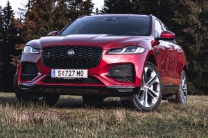 F PACE 30