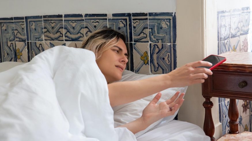 vstavani telefon pexels vstavani telefon pexels