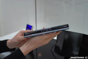 Samsung foldable rollable MWC 2023 08