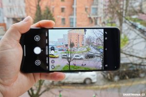 Asus ROG Phone 7 Ultimate 17