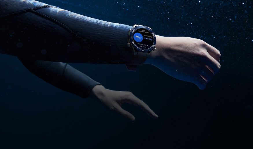 Huawei Watch Ultimate potapeni