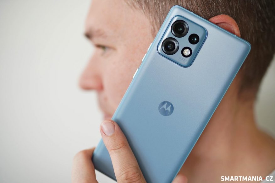 Motorola Edge 40 Pro 18 recenze design