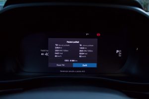 XC40 8
