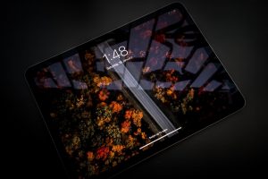 ipad unsplash 2023