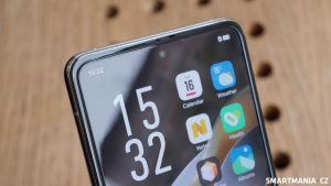 vivo x flip 04