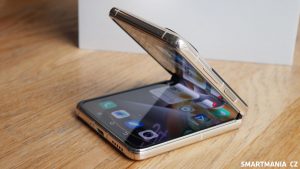 vivo x flip 07