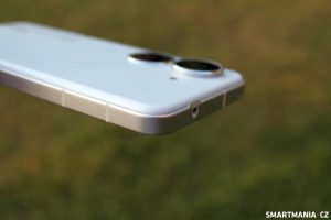 ASUS Zenfone 10 recenze 014