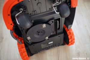 Robotická sekačka Segway Navimow