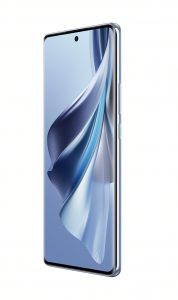 OPPO Reno10 5G pohled na displej
