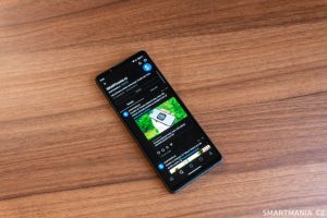 Přední strana mobilu Sony Xperia 1 V