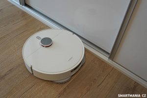 X10+ vysaje a vytře zároveň