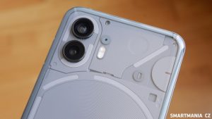 Detail na fotoaparát Nothing Phone 2