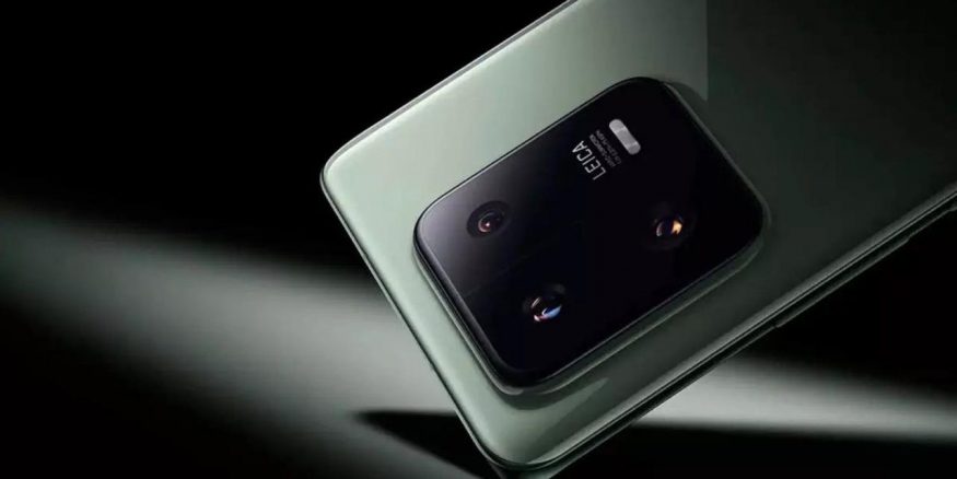 Chytrý telefon Xiaomi na propagačním snímku