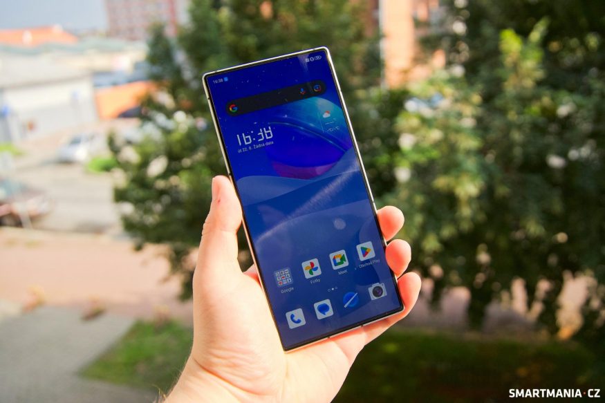 Přední strana chytrého telefonu Nubia RedMagic 8S Pro Přední strana chytrého telefonu Nubia RedMagic 8S Pro