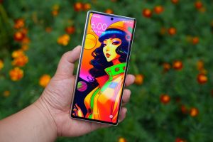 Přední displej ohebného smartphonu Xiaomi Mix Fold 3