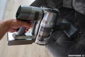 Dreame T30 a vysávání sedací soupravy