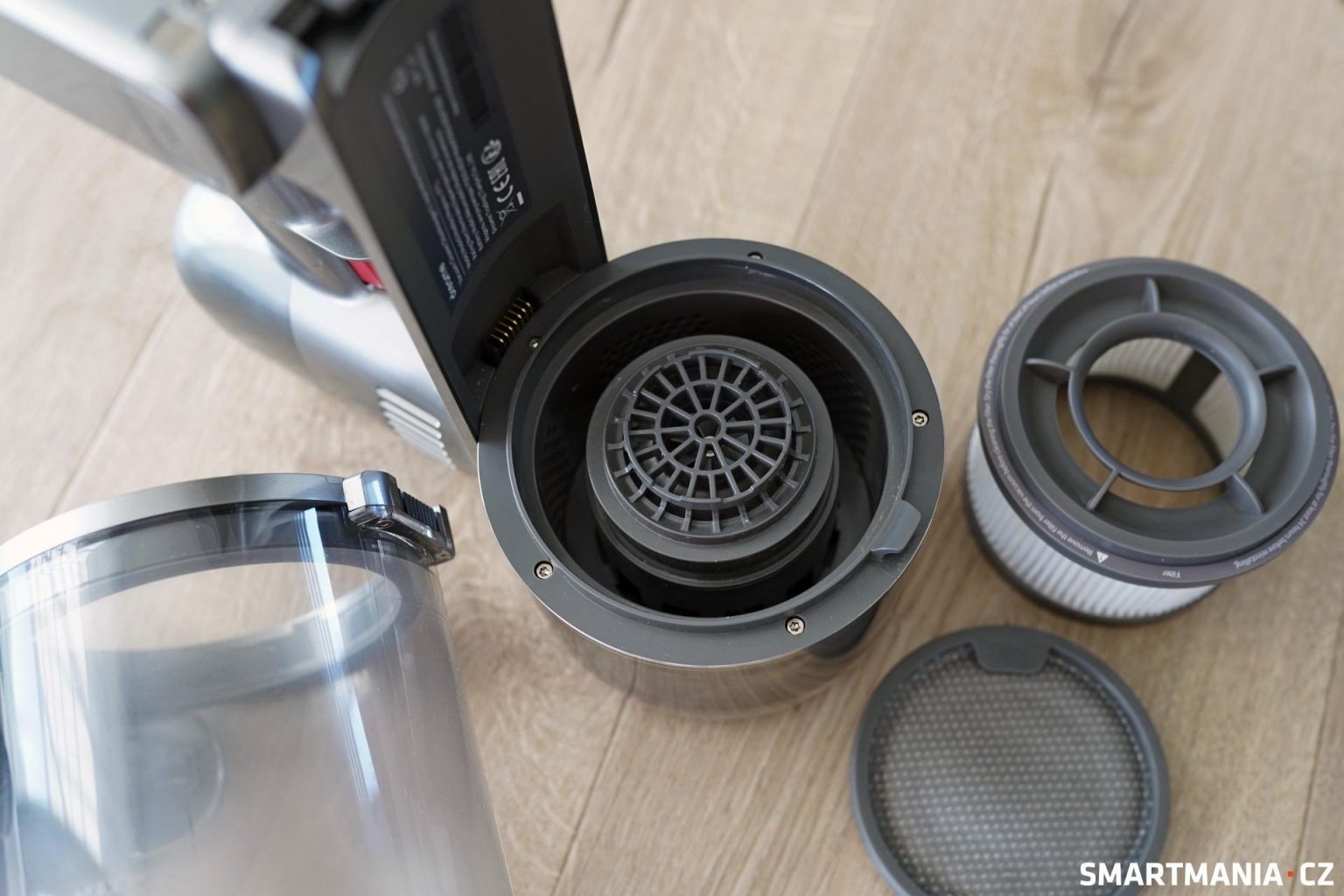 Recenze Dreame T30: tyčový vysavač s pořádným výkonem i slušnou výdrží ...