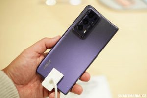 Honor Magic V2
